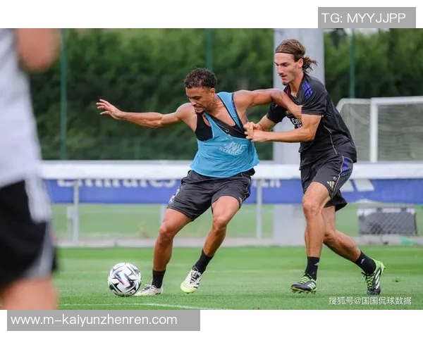 兰斯与里昂比赛结果揭晓比分是多少让我们一同回顾精彩瞬间与赛况分析